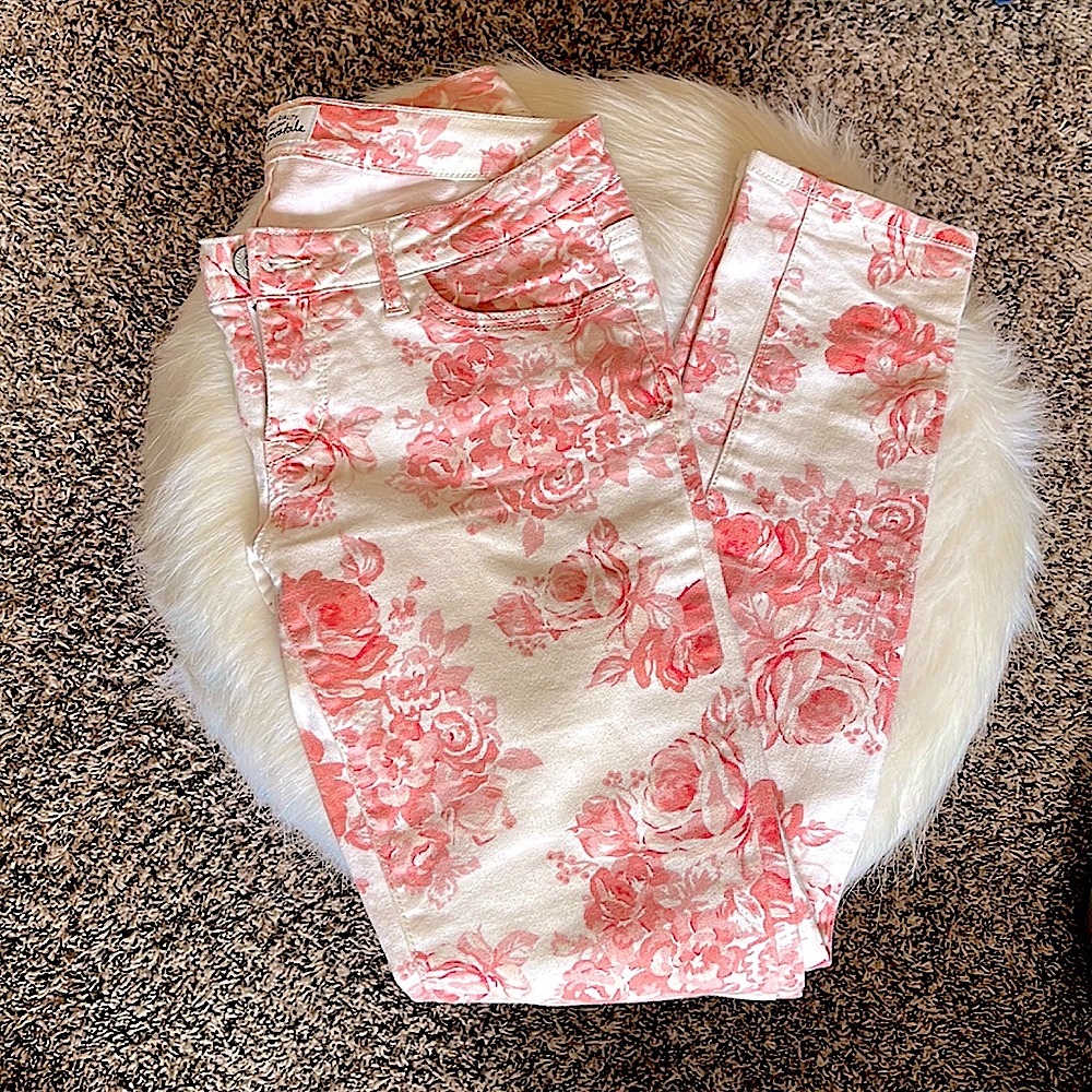 Aeropostale flower print jeans
